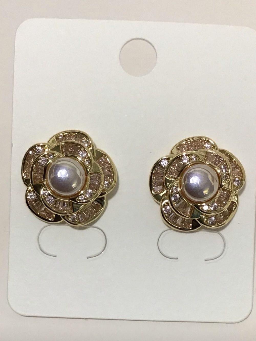 Gold Floral Pearl Cluster Stud Earrings - Unbranded